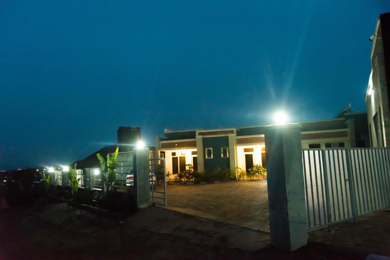 Avisha Town Hotel Kigali Extérieur photo