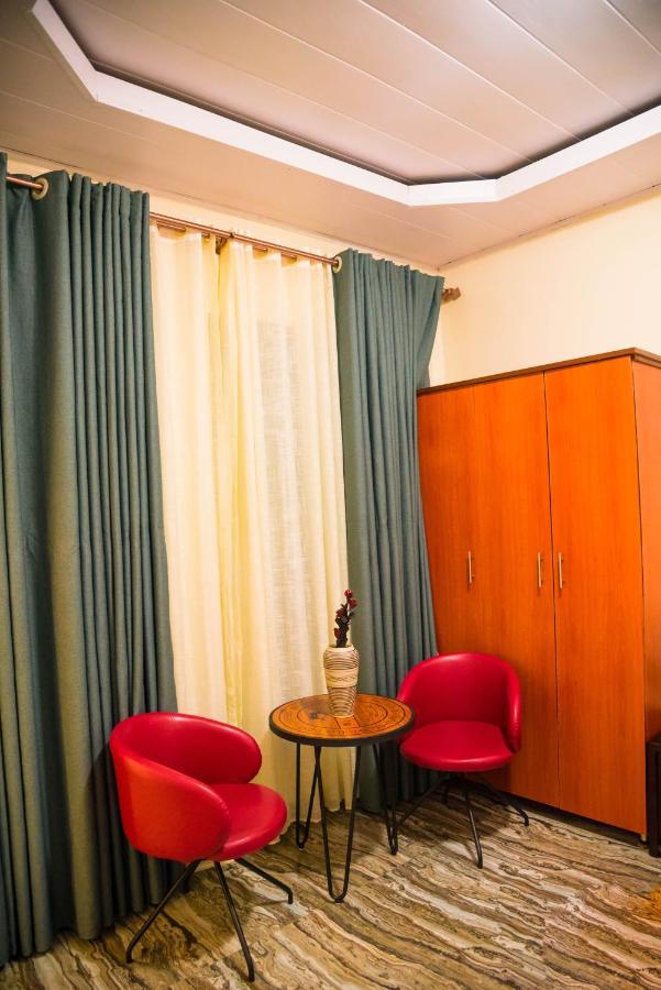 Avisha Town Hotel Kigali Extérieur photo